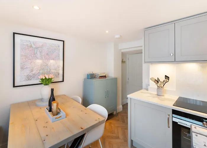 Ratstone 度假居 凯西克